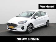 Ford Fiesta - 1.0 EcoBoost Hybrid Titanium | ANDROID AUTO | PARKEERSENS. |