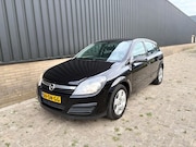 Opel Astra - 1.8 EDITION AIRO CV ELEK RAMEN APK27 ZWART NAP NETTE AUTO