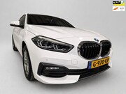 BMW 1-serie - 118i Executive Edition - Automaat - CarPlay - Navi - Cruise 