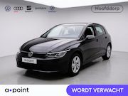 Volkswagen Golf - 1.0 TSI Life 110 pk | Navigatie | Parkeersensoren | Achterui