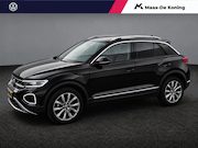Volkswagen T-Roc - 1.5TSI/150PK Style Panoramadak · Trekhaak · Navigatie · Gara