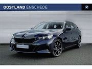 BMW 5-serie - 550 5 Serie Touring 550e xDrive M Sport Automaat / Pan