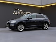 Audi Q5 - 55 TFSIe Quattro Competition S Line 367 PK Pano l Carplay
