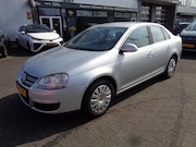 Volkswagen Jetta - 1.6 Comfortline
