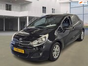 Kia Rio - 1.2 CVVT World Cup Edition PSENSOR CRUISE 2 X SLEUTELS