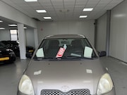 Toyota Yaris - 1.0 VVT-i Idols