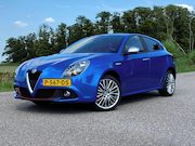 Alfa Romeo Giulietta - 1.4 Turbo / Unieke Staat!! / Airco / Navigatie / Rood Leder 