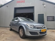Opel Astra - 1.4 Essentia
