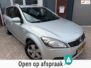 Kia Ceed - Cee'd 1.4 CVVT X-tra / Airco / 5DRS / AUX / NAP