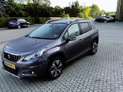 Peugeot 2008 - Allure.1.6 Diesel, NAP, trekhaak, panodak, 4 seizoenen,