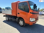 Toyota Dyna - 100 2.5 D4-D 90KIPPERRIJDT GOEDSCHAKELT GOEDACHTERWIELAANDRI