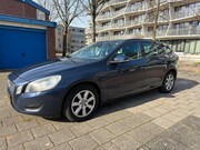 Volvo V60 - 1.6 T3 Summum Cruise PDC Airco