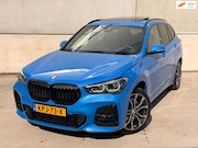 BMW X1 - XDrive25e M Sport Pano Leder H/K HUD Trekh 19' Shadowline