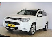 Mitsubishi Outlander - 2.0 PHEV Instyle | Schuif- kanteldak | Trekhaak