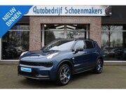 Lynk & Co 01 - 1.5 MY23! 6.6KWh! ZWARTE-HEMEL ROLHOES MY23 360-CAMERA PANO/