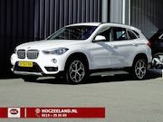 BMW X1 - sDrive18i X-Line | Leder | LED