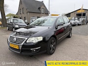 Volkswagen Passat - 1.8 TFSI Trendline SCHADE AUTO