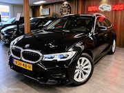 BMW 3-serie - Touring 320e|Clima|Carplay|Nieuw staat