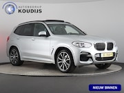 BMW X3 - xDrive20i High Executive (NL-Auto / Pano / Elek. trekhaak / 