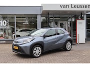 Toyota Aygo X - PLAY NL-AUTO APPLE/ANDROID LED DAGRIJVERLICHTING AD-CRUISE A