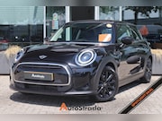 MINI Cooper - (f56) 1.5 Business Edition 102pk | Automaat | Sfeer | Naviga