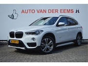 BMW X1 - sDrive18i Executive NL-Auto / Sportstoelen / Clima / Correct