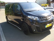 Opel Vivaro - LICHTE RECHTER ACHTER SCHADE 1.5 D 120pk L2H1