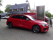 Audi A3 - Sportback 45 TFSI e S ed. Comp PANO DAK VOL OPTIES 1e eig