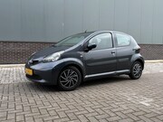 Toyota Aygo - 1.0-12V +