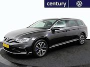Volkswagen Passat - Variant 1.4 TSI 218Pk Automaat PHEV | Camera | Zwenkbare tre