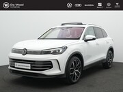 Volkswagen Tiguan - 1.5 eHybrid 204pk Elegance | Panoramadak | SoH 100% l Trekha