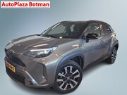 Toyota Yaris Cross - 1.5 Hybrid 130 Launch Edition | Trekhaak | HUD | JBL