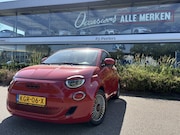 Fiat 500e - 24 kWh RED Achteruitrijcamera - Airco - Navigatie - Parkeers