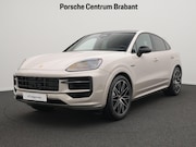 Porsche Cayenne Coupé - S E-Hybrid Black Edition