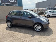 Toyota Yaris - 1.3 VVTi Sol MMT AUTOMAAT