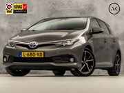 Toyota Auris - 1.8 Hybrid Dynamic Automaat (NAVIGATIE, CAMERA, GETINT GLAS,