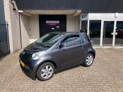 Toyota iQ - 1.0 VVTi Comfort / AIRCO / LEDER / NL-AUTO / KM + NAP / ALU 