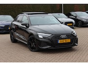 Audi A3 - Sportback 45 TFSI e S edition Competition / Trekhaak / Panor