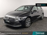Volkswagen Golf - 1.4 eHybrid Style | Achteruitrijcamera | Navigatie | Virtual