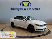 Volkswagen Passat - 1.8 TSI Highline Airco ECC | LED | Parkeer Sensoren | Adapti