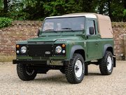 Land Rover 90 - Pick-up with canvas top "Restored-rebuilt-renewed" Fully res