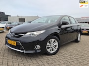Toyota Auris - 1.8 Hybrid Aspiration/CAMERA/CRUIS CONTROL