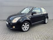 Suzuki Swift - 1.3 Bandit 2009 met airco / lmv / keyless go