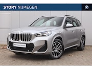 BMW X1 - sDrive18i M Sport Automaat / Sportstoelen / Adaptieve LED /