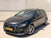 Hyundai i30 - 1.4 T-GDI N Line Pano Camera CarPlay 18'' LED Keyless