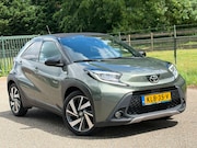 Toyota Aygo X - 1.0 VVT-i S-CVT Envy /Open Dak/Automaat/Led/Camera/Navi