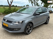 Volkswagen Polo - 1.4-16V Highline