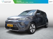 Kia e-Soul - DynamicPlusLine 64 kWh | SOH 93, 4% | Warmtepomp | Navigatie
