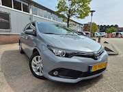 Toyota Auris - Touring Sports 1.8 Hybrid 16'LMV KLIMA CRUISE