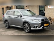 Mitsubishi Outlander - 2.0 PHEV Edition X-Line|CAM |KEYLESS|TREKHAAK